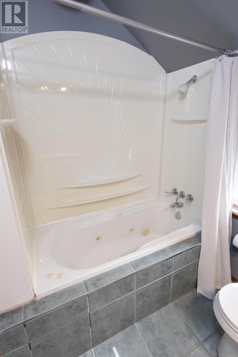 324 Franklin St S, Thunder Bay, Ontario  P7E 1R3 - Photo 28 - TB2601615