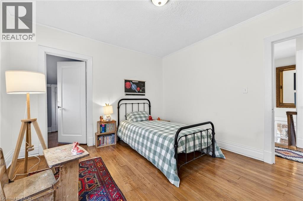 22 Connaught Avenue S, Hamilton, Ontario  L8M 3C2 - Photo 37 - 40837966