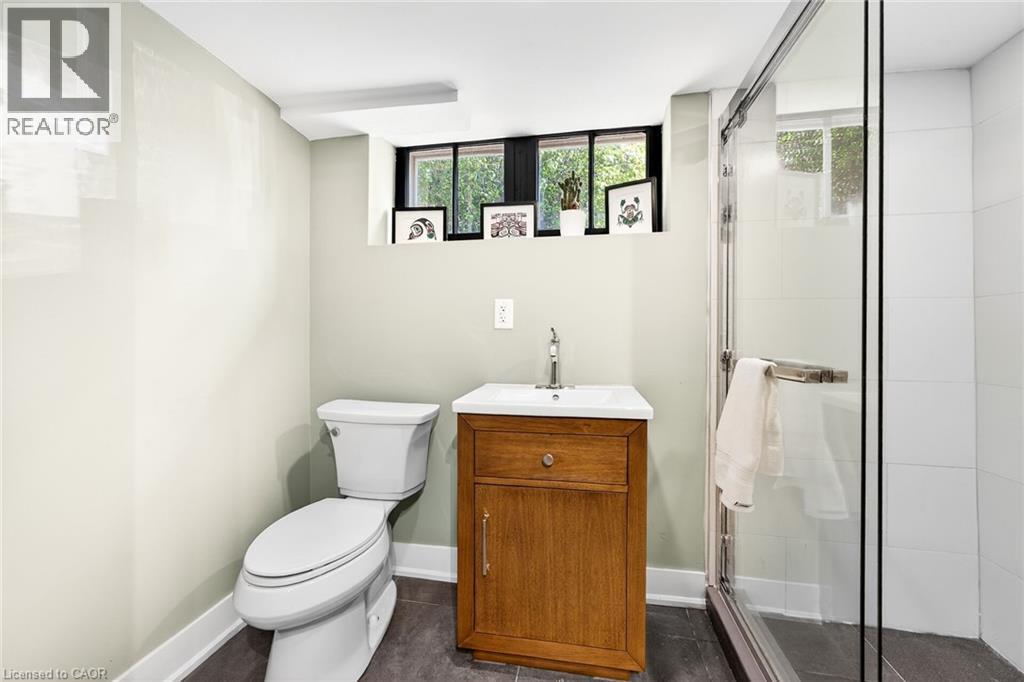 22 Connaught Avenue S, Hamilton, Ontario  L8M 3C2 - Photo 44 - 40837966