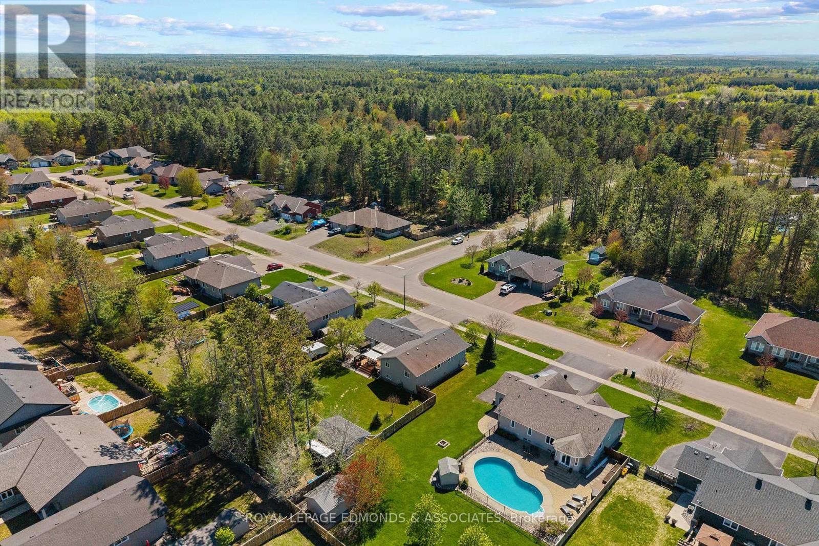 51 Bedard Boulevard, Petawawa, Ontario K8H 0B7 - Photo 47 - X13473640