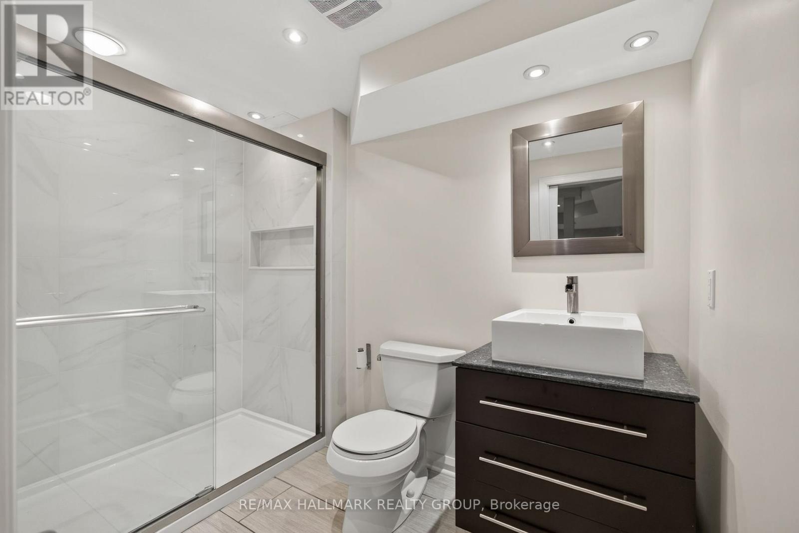 1 Bedford Crescent, Ottawa, Ontario  K1K 0E3 - Photo 39 - X13473606