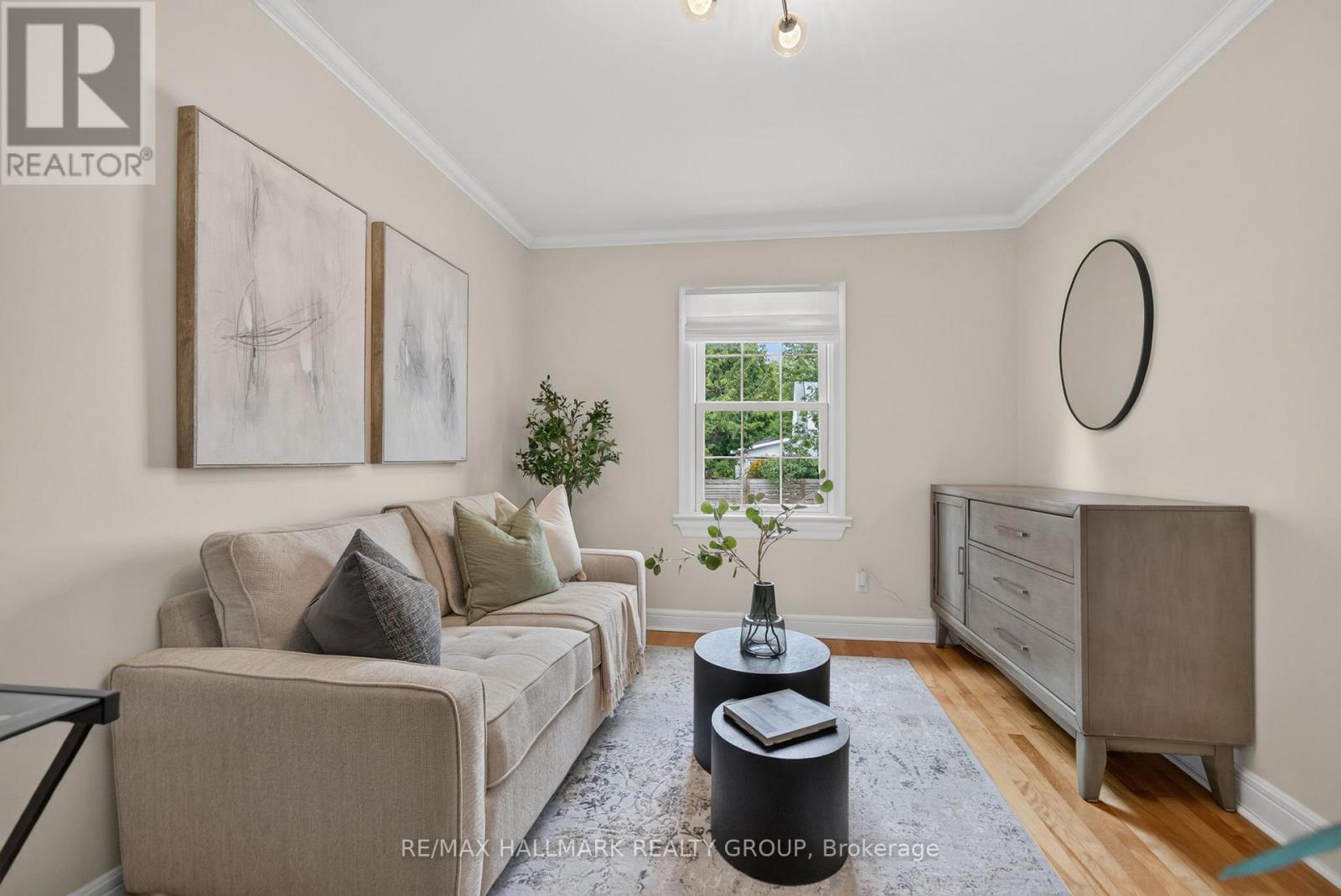 1 Bedford Crescent, Ottawa, Ontario  K1K 0E3 - Photo 6 - X13473606