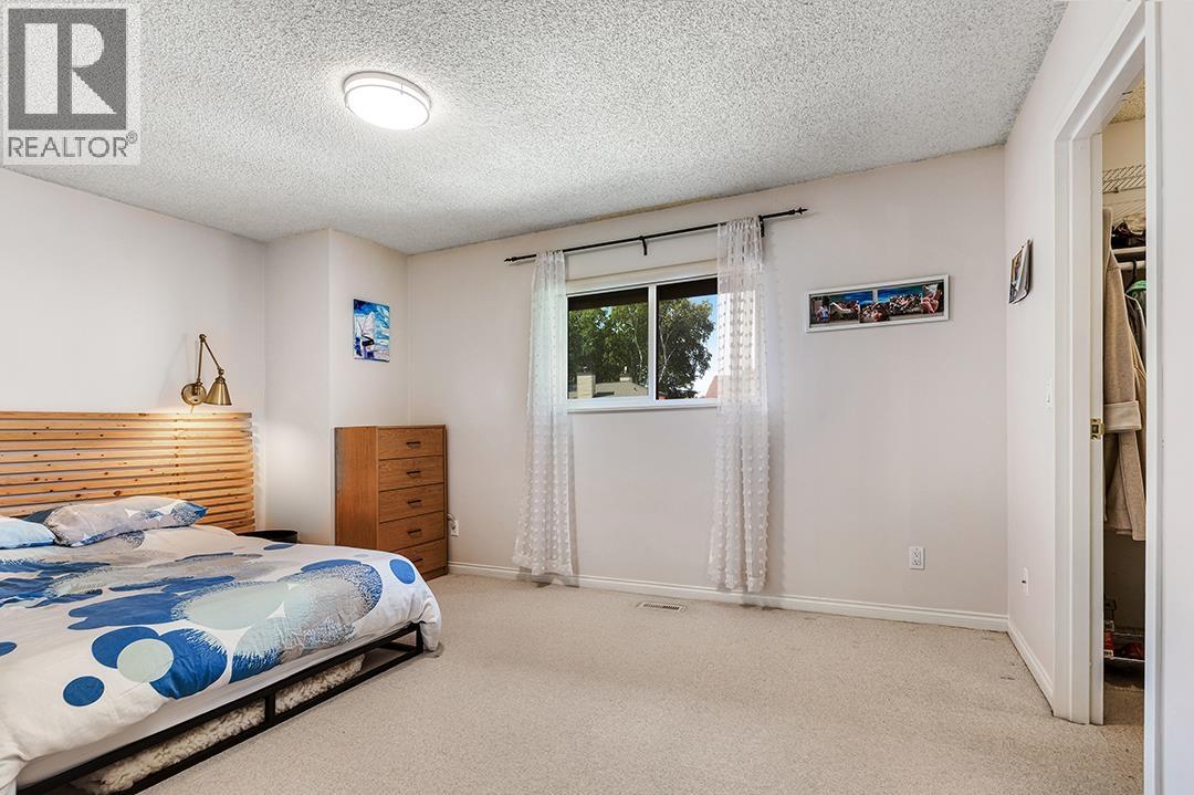 7360 Toba Place, Vancouver, British Columbia  V5S 4B4 - Photo 12 - R3138217