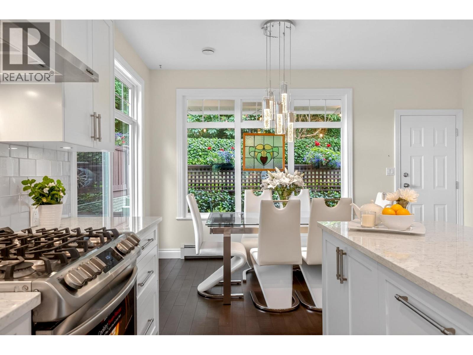 2339 St George Street, Port Moody, British Columbia V3H 2G3 - Photo 14 - R3138218