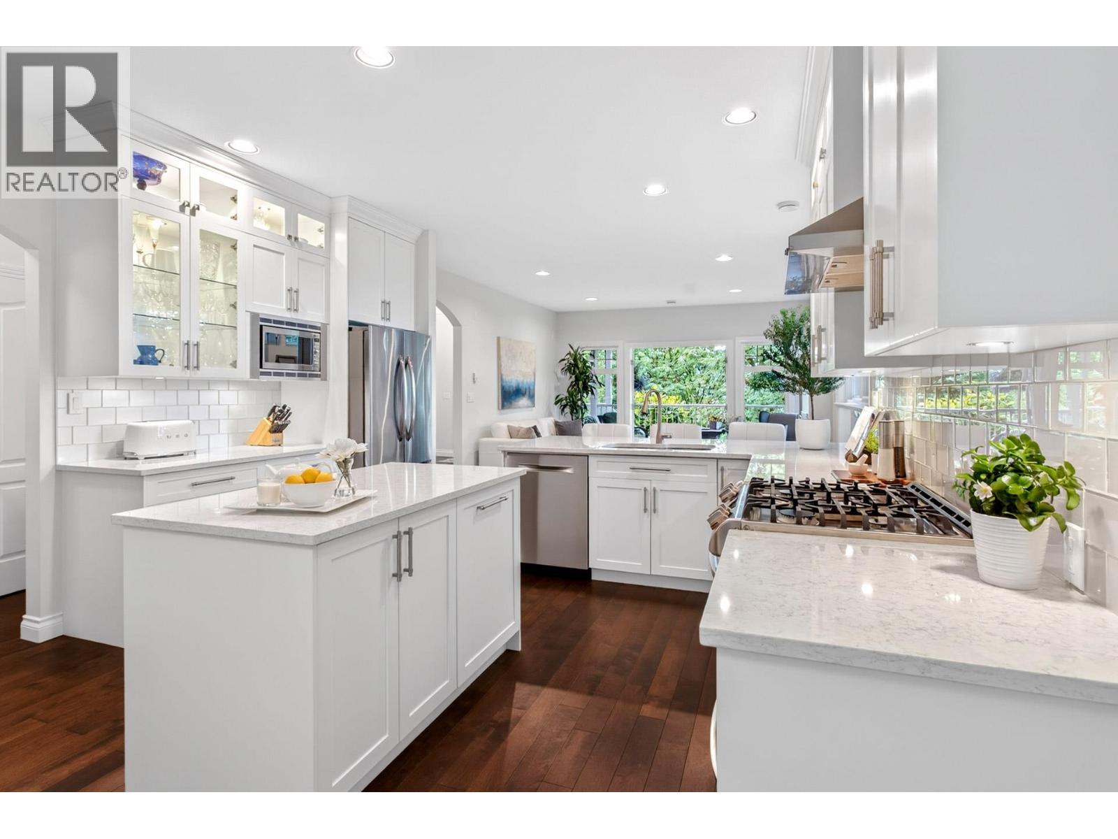 2339 St George Street, Port Moody, British Columbia V3H 2G3 - Photo 17 - R3138218