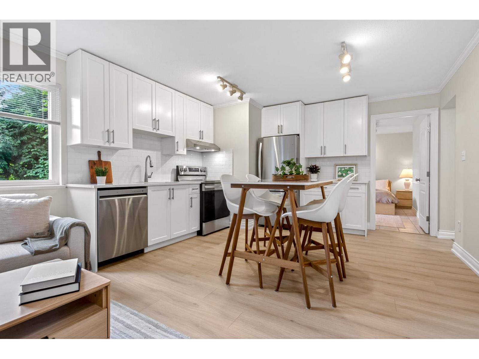 2339 St George Street, Port Moody, British Columbia V3H 2G3 - Photo 38 - R3138218