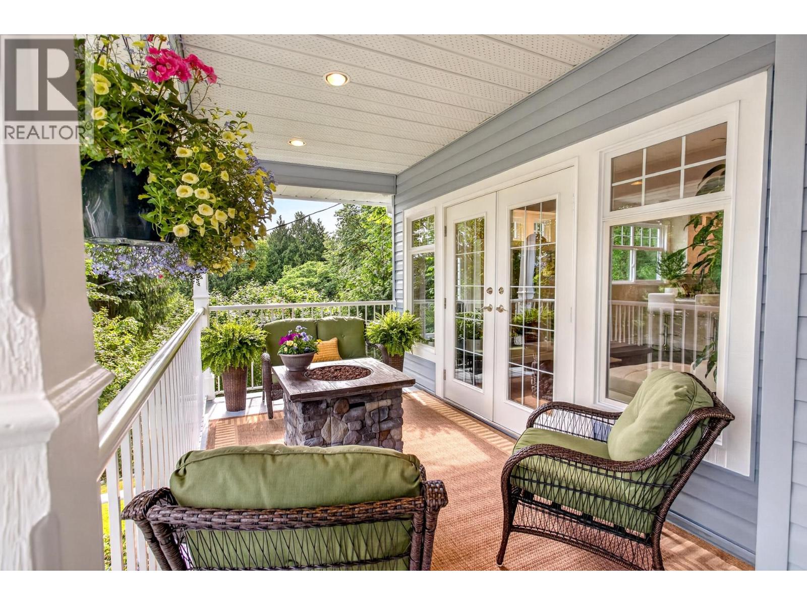 2339 St George Street, Port Moody, British Columbia V3H 2G3 - Photo 4 - R3138218
