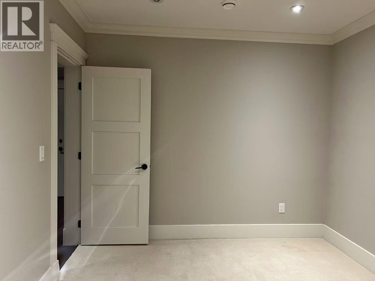 Lower 6436 Vine Street, Vancouver, British Columbia  V6M 4B1 - Photo 6 - R3138212