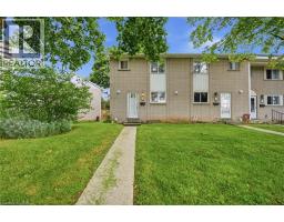82 RIVERDALE Drive Unit# 14, Hamilton, Ontario