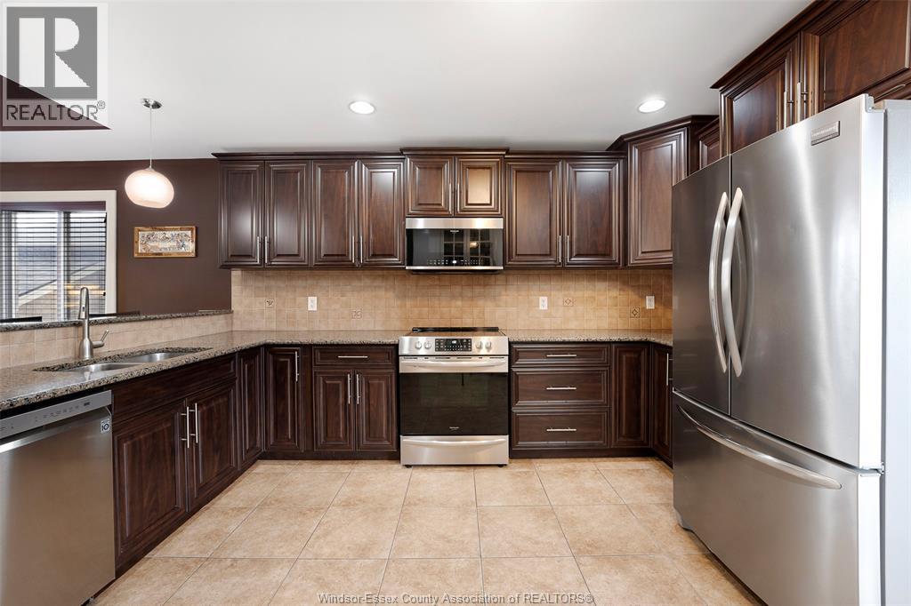 3998 Cosenza Street, Windsor, Ontario  N9G 0A5 - Photo 13 - 26014745