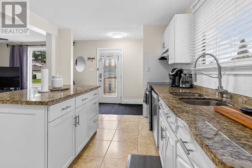 139 Newton, Garson, Ontario  P3L 1K2 - Photo 6 - 2128721