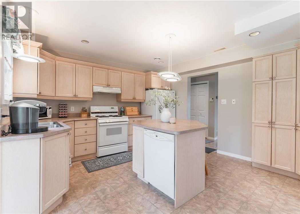 19 Herman Mayer Drive, Lively, Ontario  P3Y 1H6 - Photo 10 - 2128687