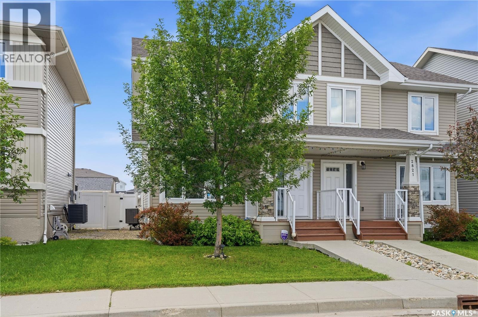 2817 Narcisse Drive, Regina, Saskatchewan S4X 0M6 - Photo 2 - SK040229