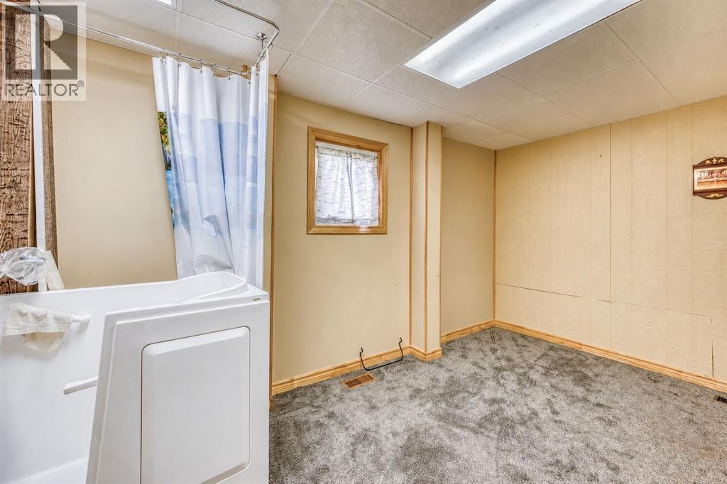 441 Queen Street, Petrolia photo 18