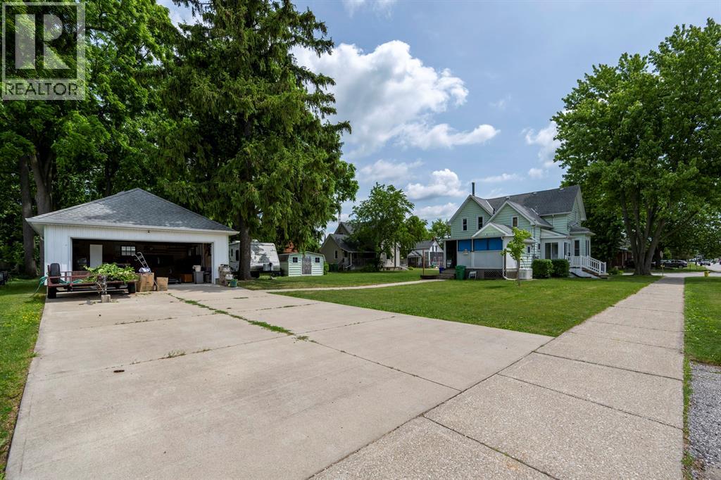 441 Queen Street, Petrolia photo 30