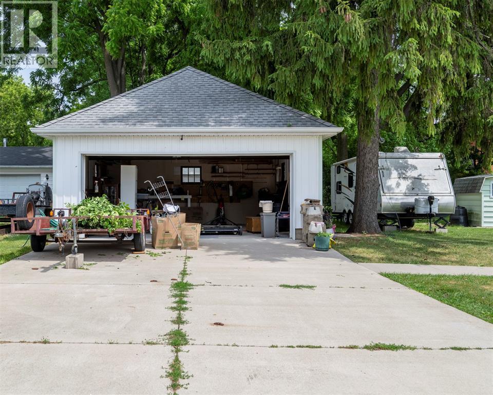 441 Queen Street, Petrolia photo 31