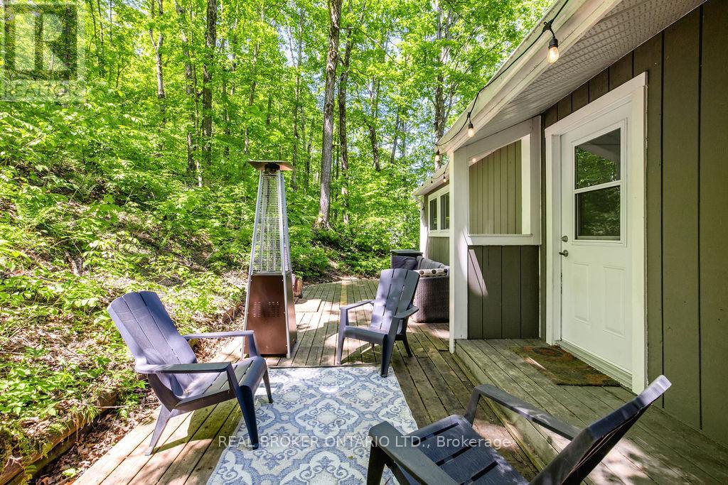63 Huronwoods Drive, Oro-Medonte, Ontario  L0K 1E0 - Photo 35 - S13414178