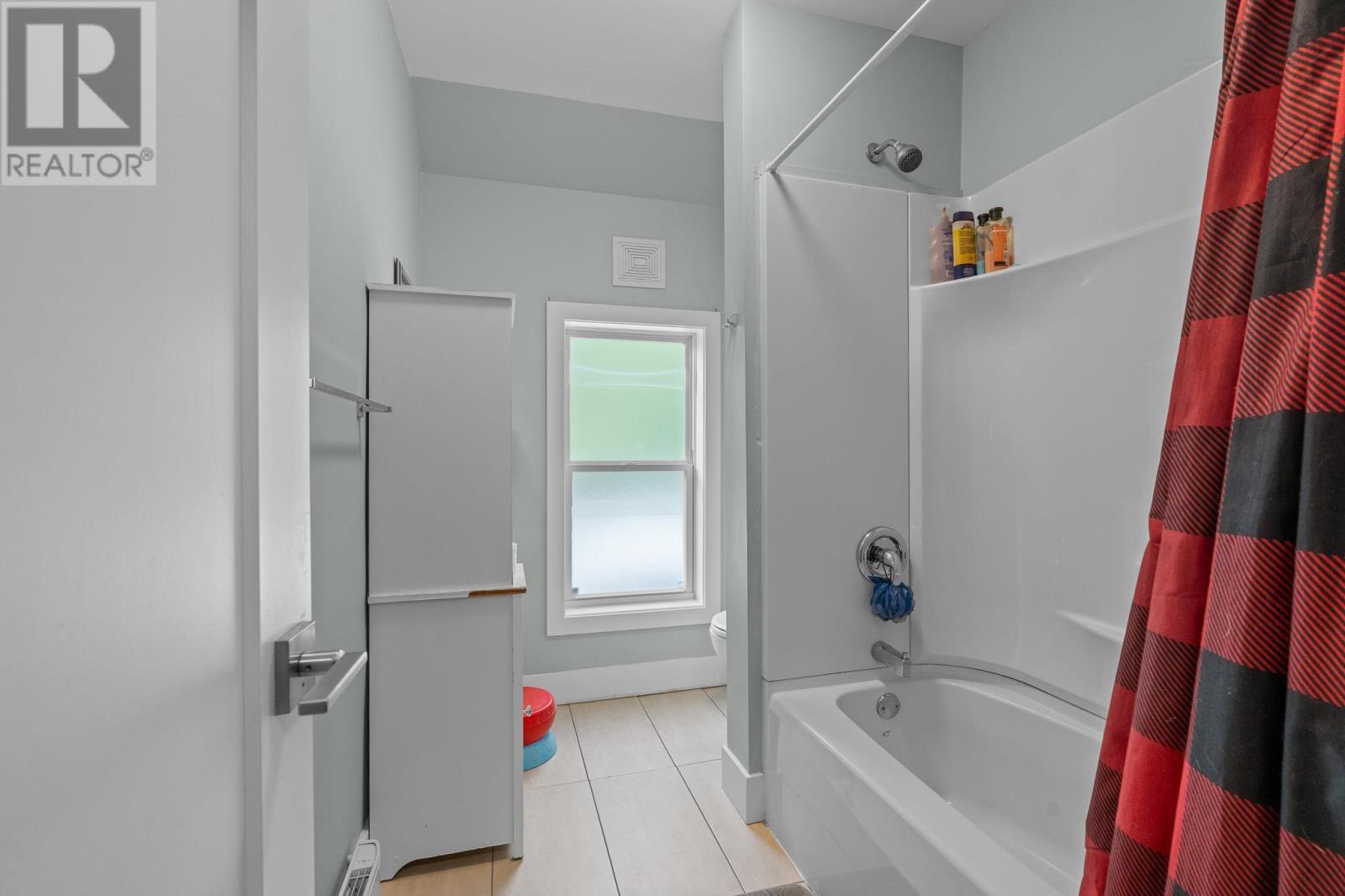 192/194 Albert Street, Windsor, Nova Scotia  B0N 2T0 - Photo 40 - 202615190