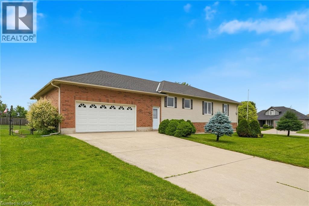 900 Boyd Avenue, Listowel, Ontario  N4W 3V5 - Photo 4 - 40841860