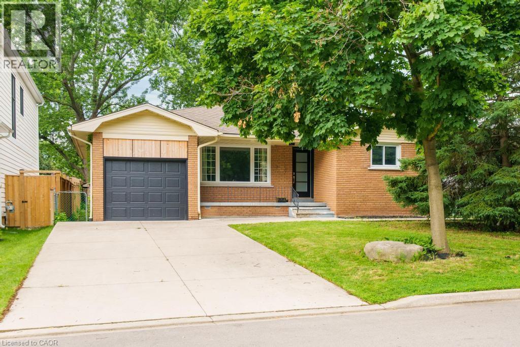 662 Montego Crescent, Burlington, Ontario  L7N 2Z1 - Photo 1 - 40836010