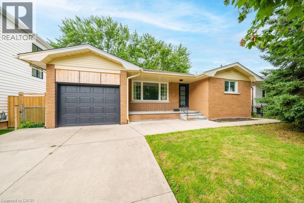 662 Montego Crescent, Burlington, Ontario  L7N 2Z1 - Photo 2 - 40836010