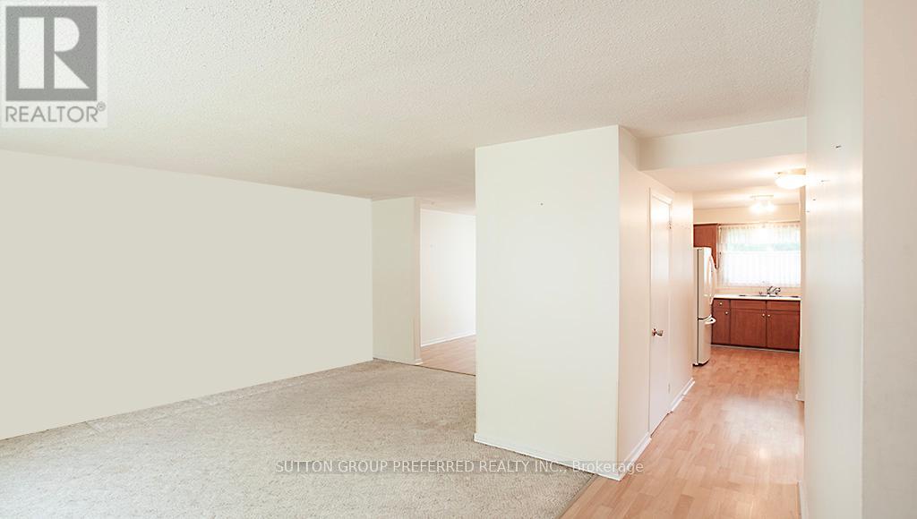4 Ranchwood Crescent, London North, Ontario  N6G 3A2 - Photo 3 - X13473824