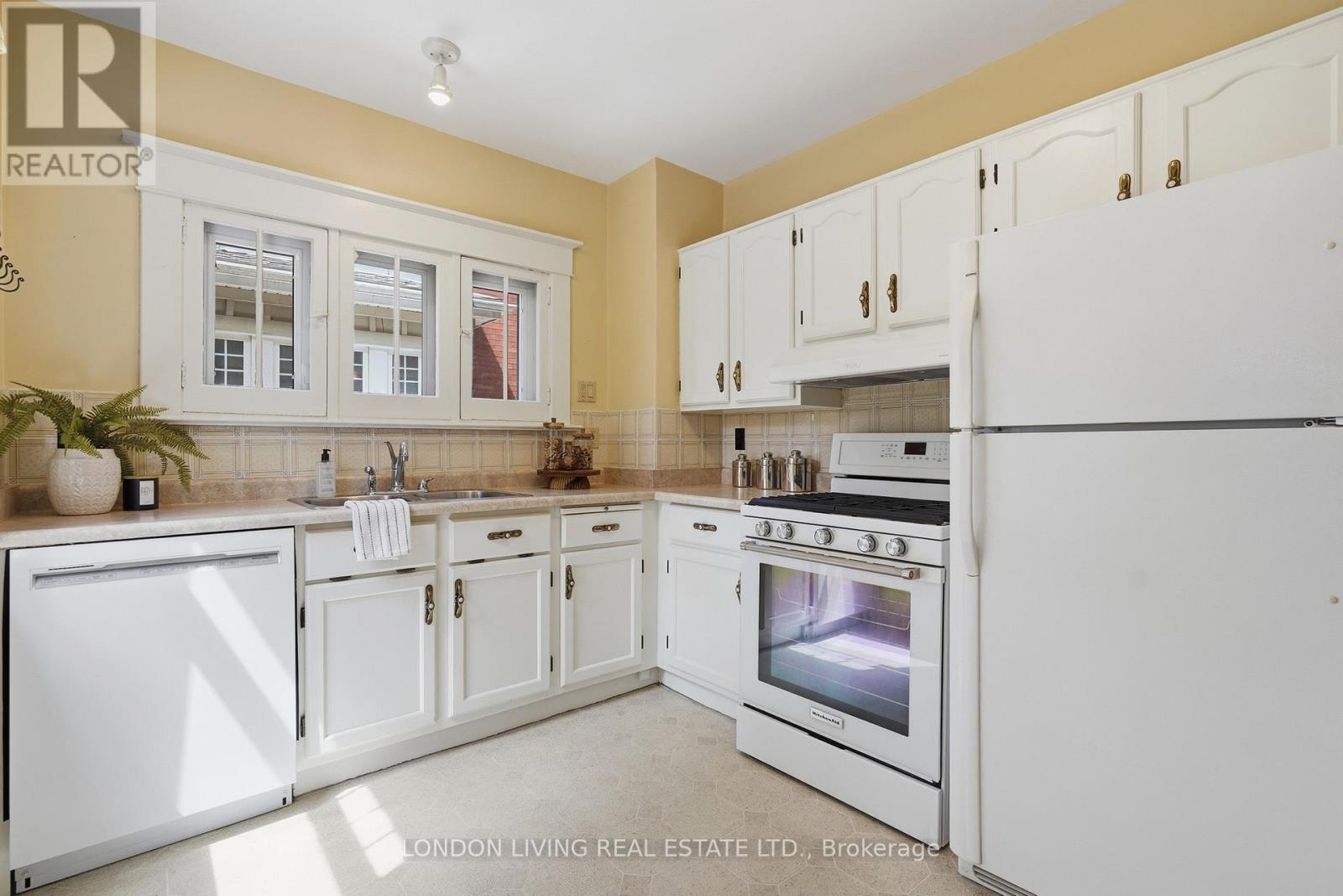 39 Gerrard Street, London South, Ontario  N6C 4C6 - Photo 14 - X13473904
