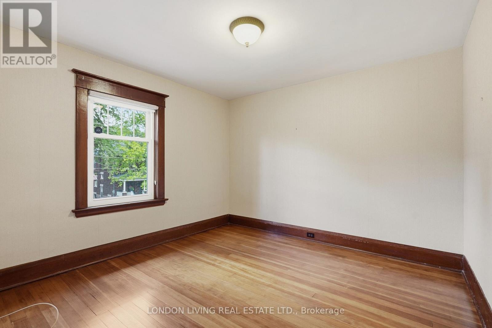 39 Gerrard Street, London South, Ontario  N6C 4C6 - Photo 23 - X13473904