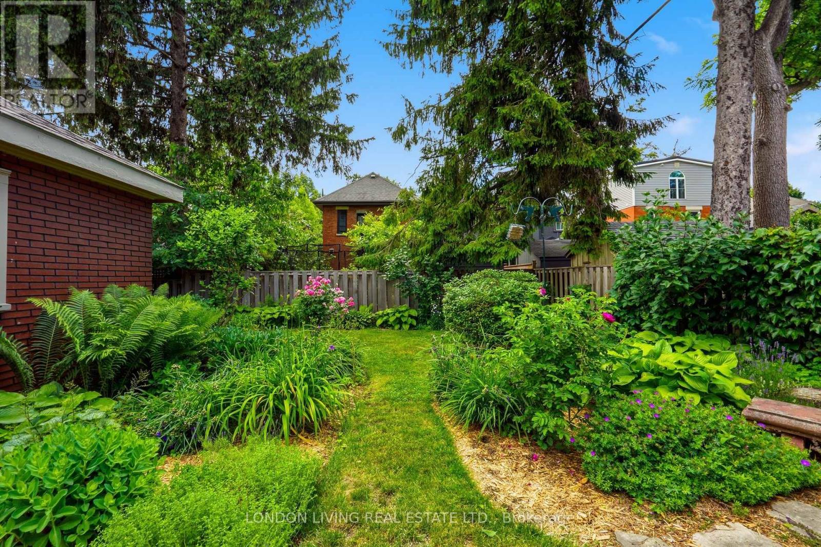 39 Gerrard Street, London South, Ontario  N6C 4C6 - Photo 38 - X13473904