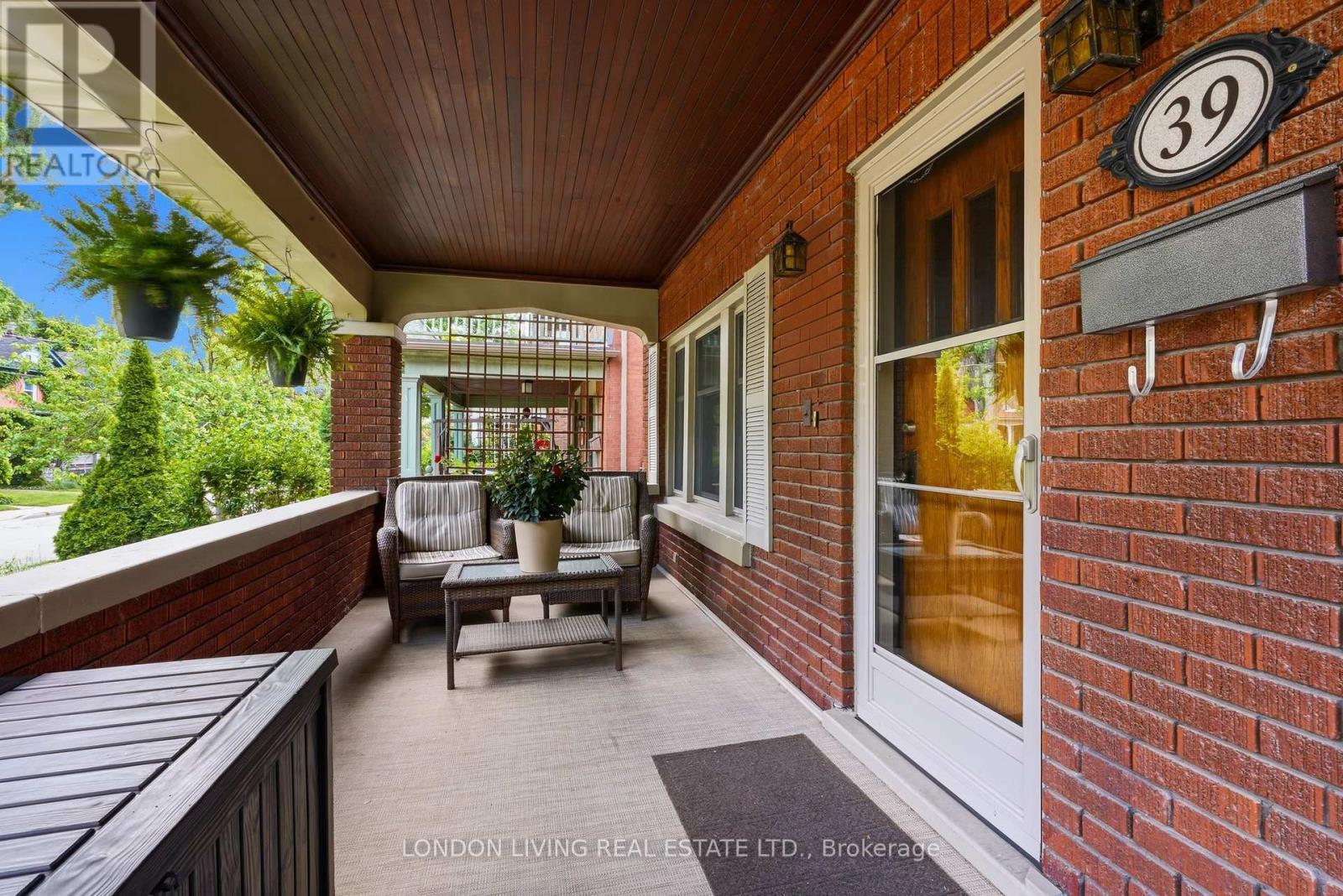 39 Gerrard Street, London South, Ontario  N6C 4C6 - Photo 4 - X13473904
