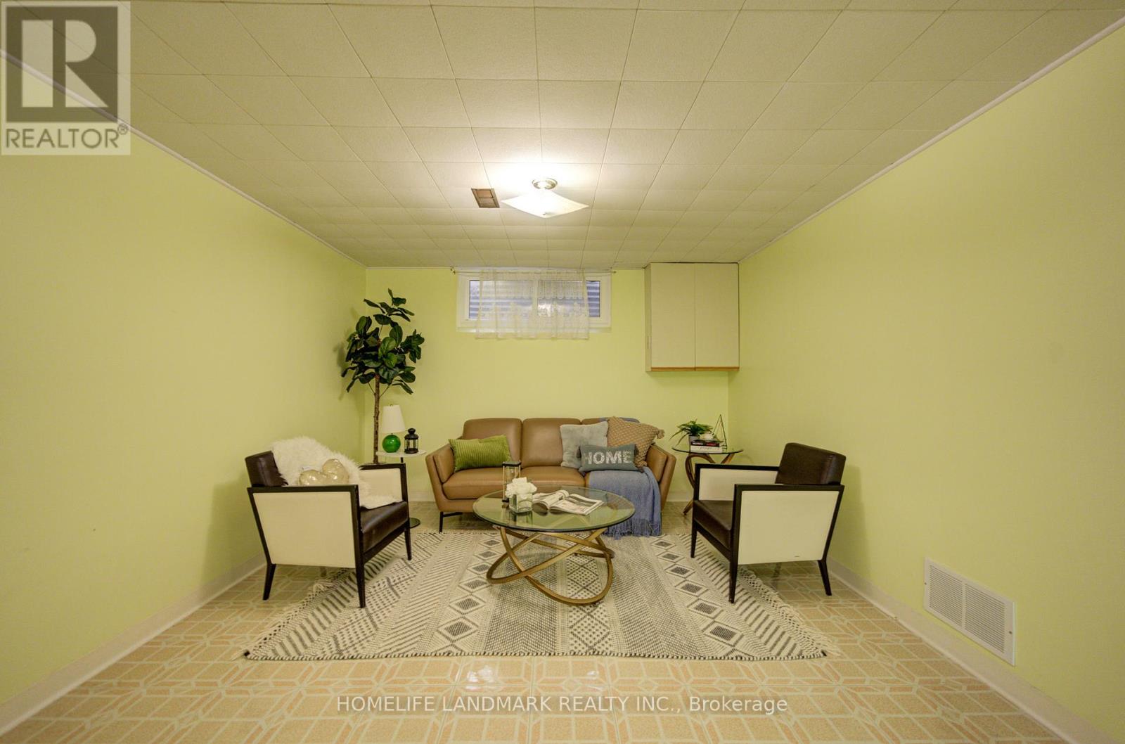 21 Colonnade Road, Toronto, Ontario M2K 2L6 - Photo 42 - C13472718