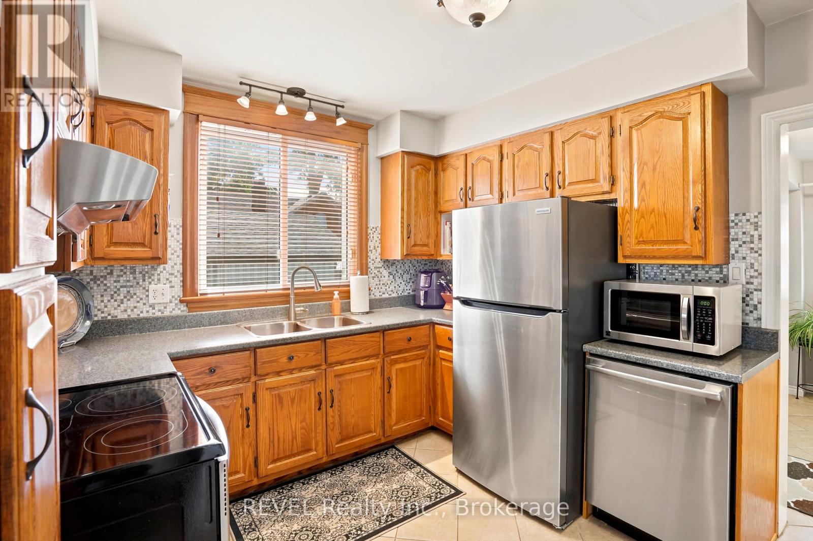 99 Young Street, Welland (Welland Downtown), Ontario  L3B 4C5 - Photo 11 - X13473882