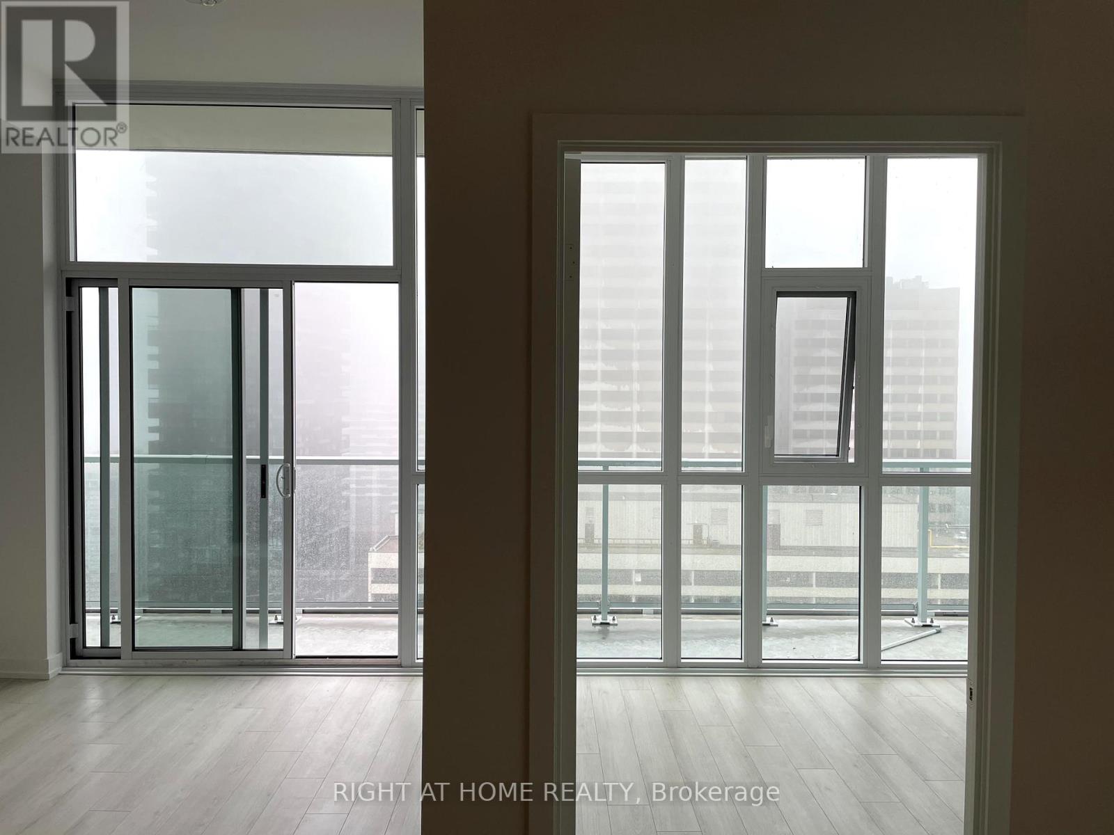 2008 - 33 Helendale Avenue, Toronto, Ontario  M4R 0A4 - Photo 6 - C13473942