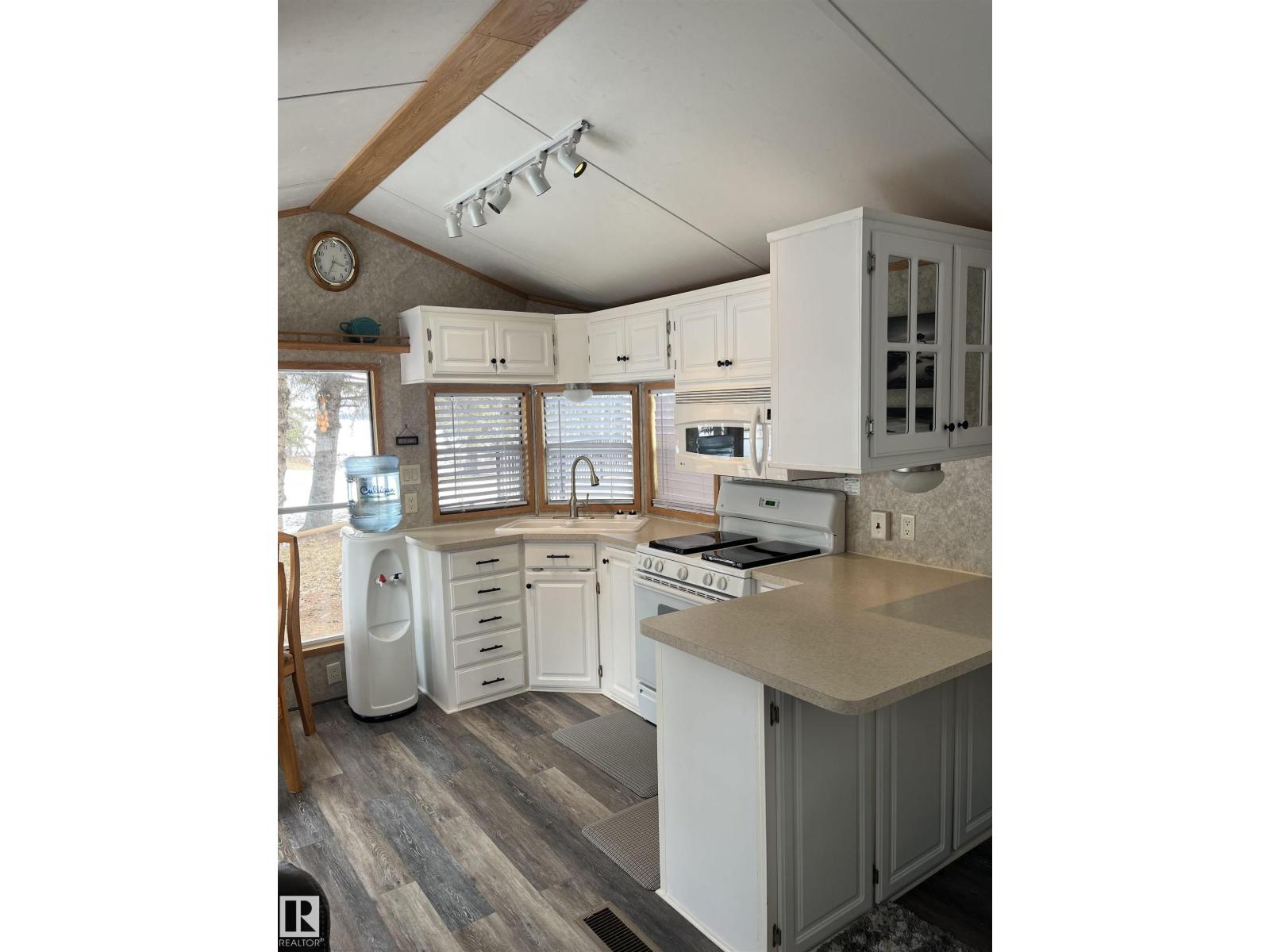 1030 35468 Range Road 30, Rural Red Deer County, Alberta  T4G 0M3 - Photo 13 - E4480052
