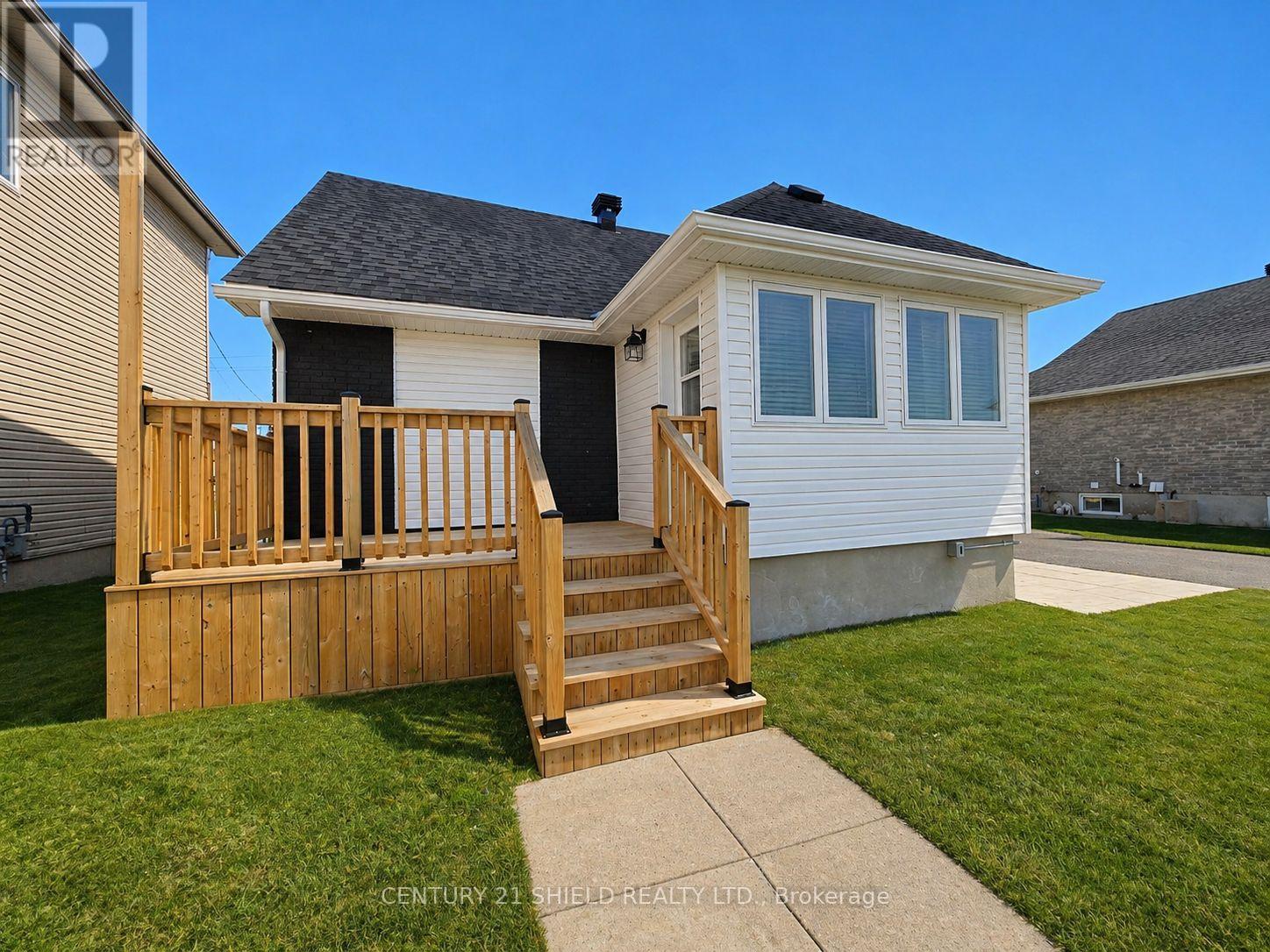 2030 Pitt Street, Cornwall, Ontario  K6J 5G1 - Photo 4 - X13473868
