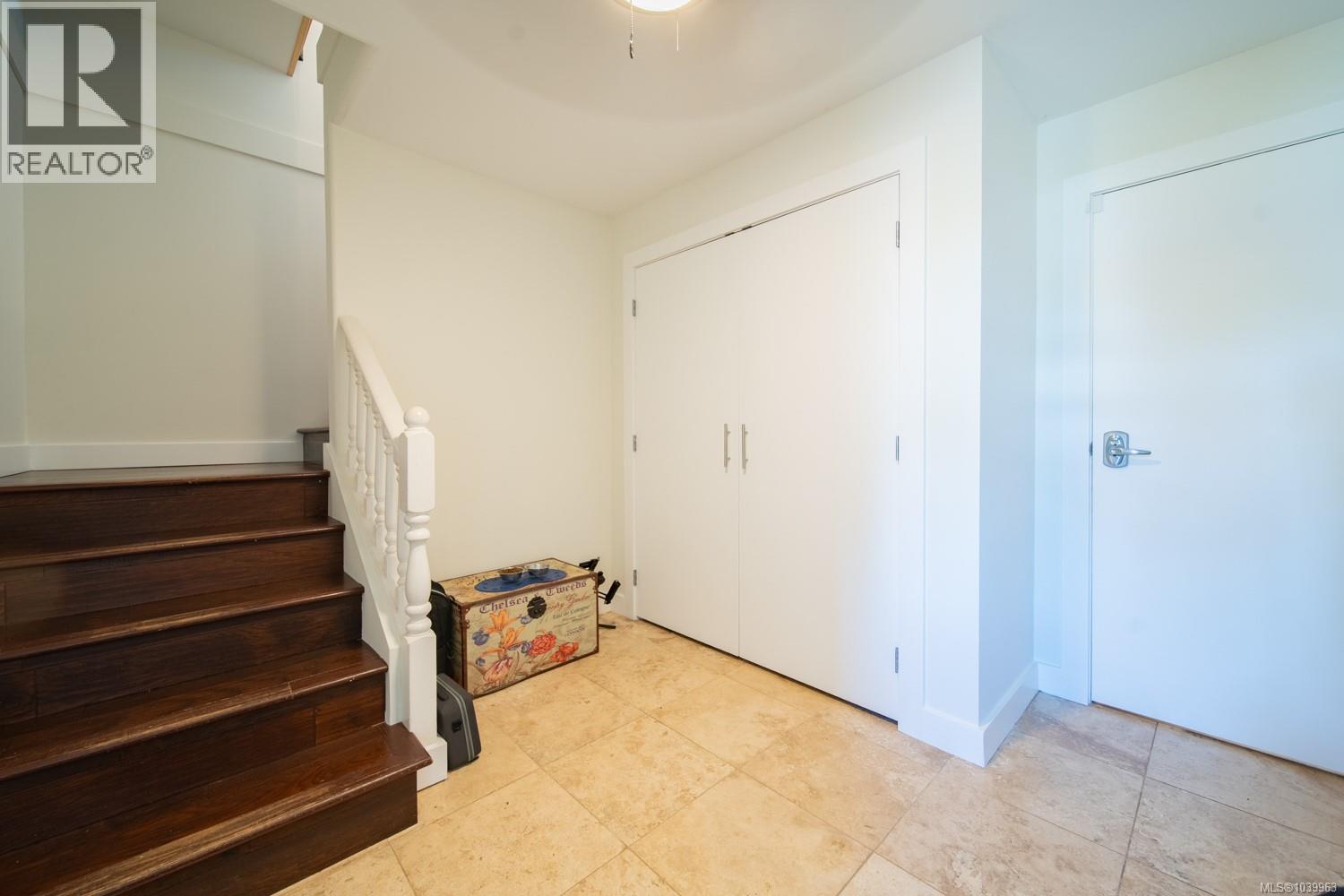 487 Ninth St, Nanaimo, British Columbia  V9R 6Z3 - Photo 7 - 1039963