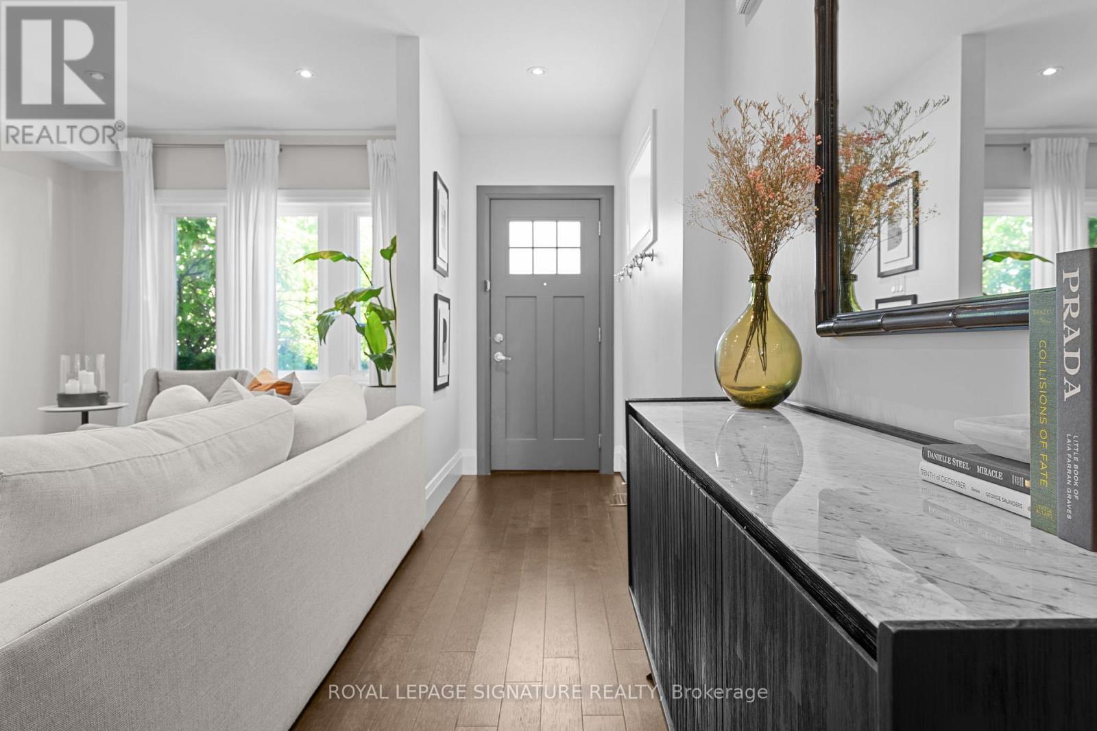 113 Merrill Avenue E, Toronto, Ontario  M4C 1C8 - Photo 3 - E13473760