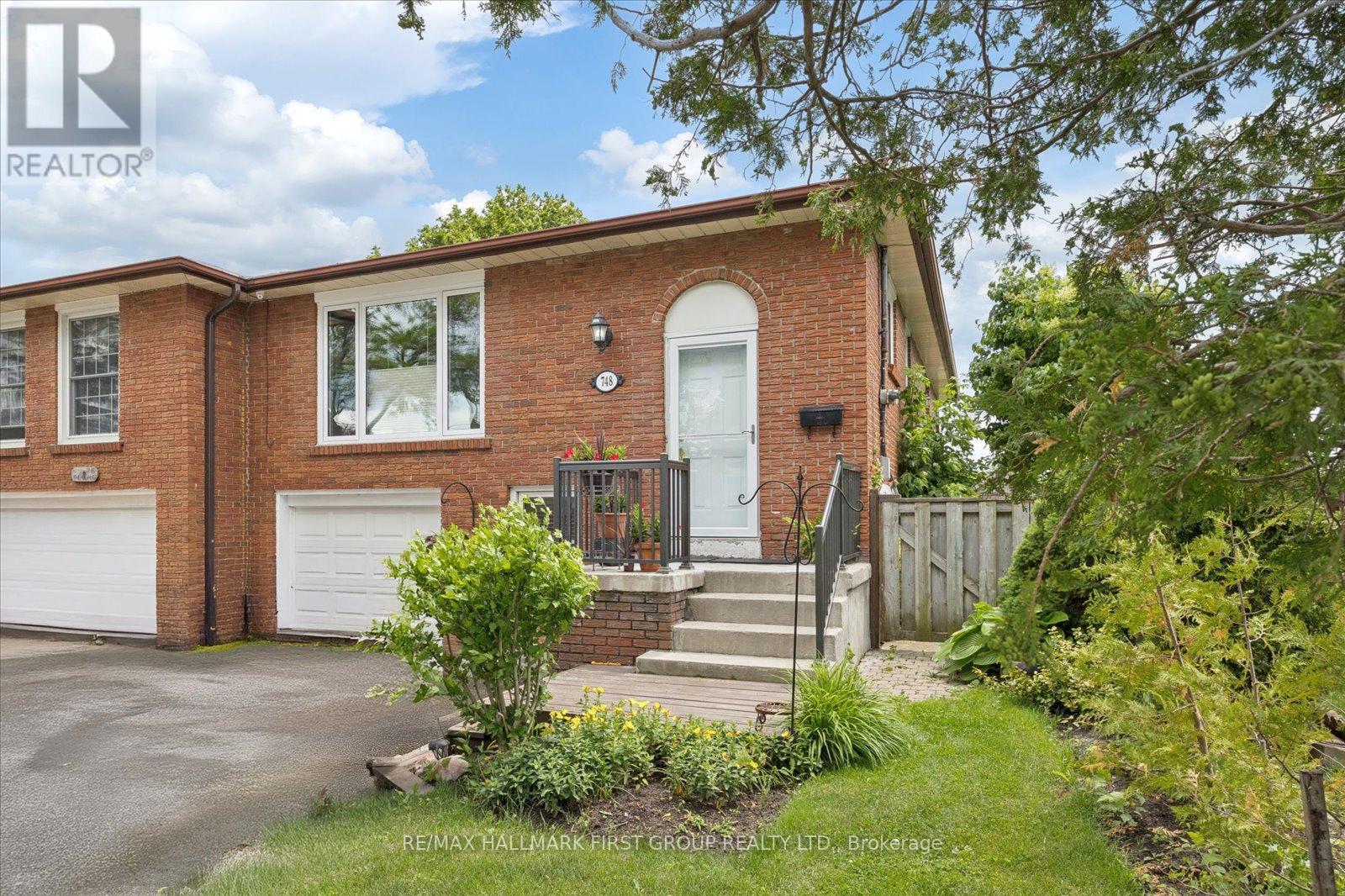 748 BREEZY DRIVE, Pickering, Ontario
