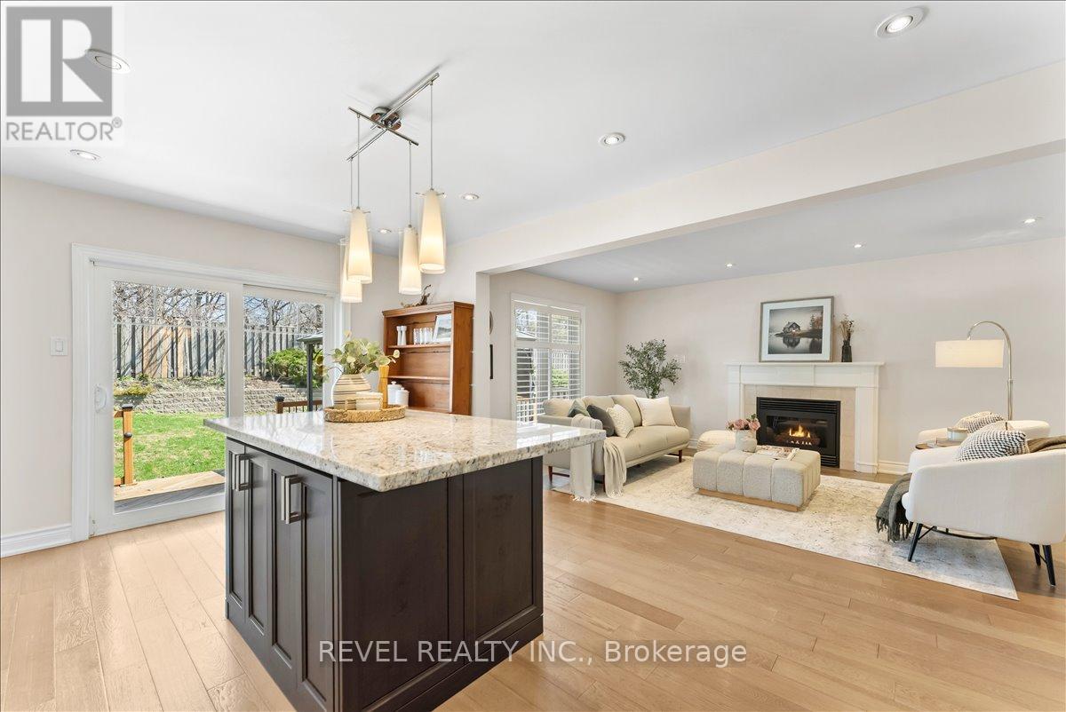 30 Linderwood Drive, Toronto, Ontario  M1C 3P8 - Photo 14 - E13473956