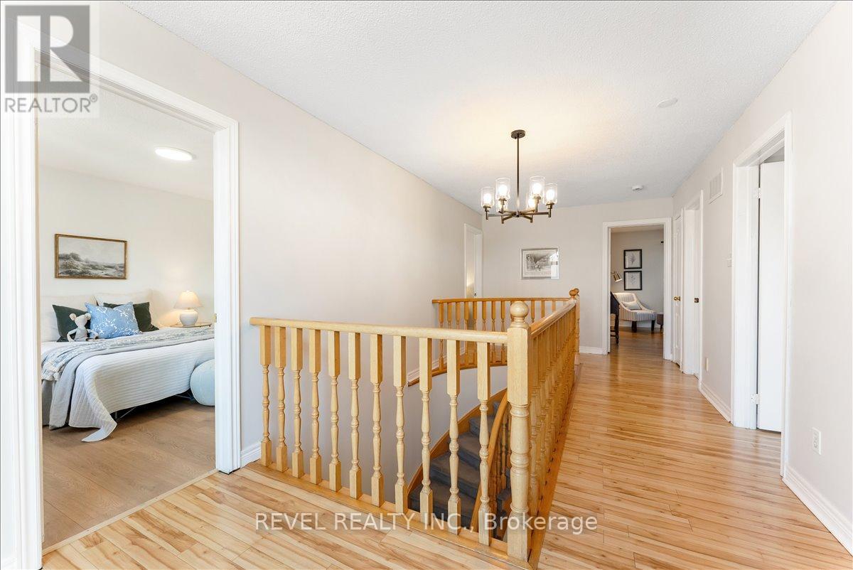 30 Linderwood Drive, Toronto, Ontario  M1C 3P8 - Photo 23 - E13473956