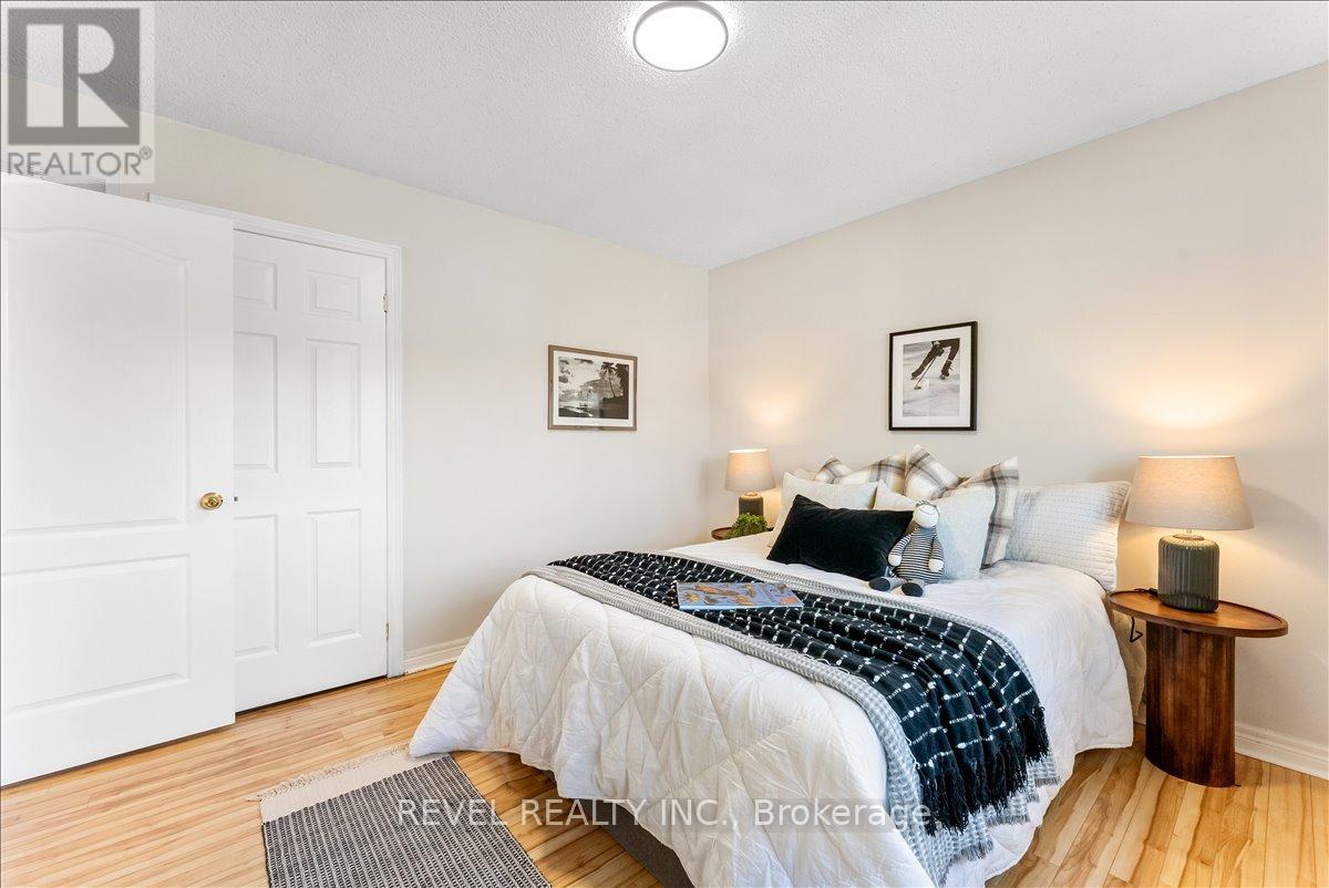 30 Linderwood Drive, Toronto, Ontario  M1C 3P8 - Photo 27 - E13473956