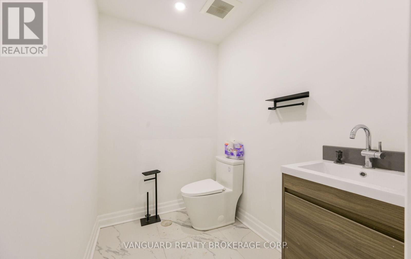 23 - 5732 Highway 7, Vaughan, Ontario  L4L 3A2 - Photo 18 - N13473788