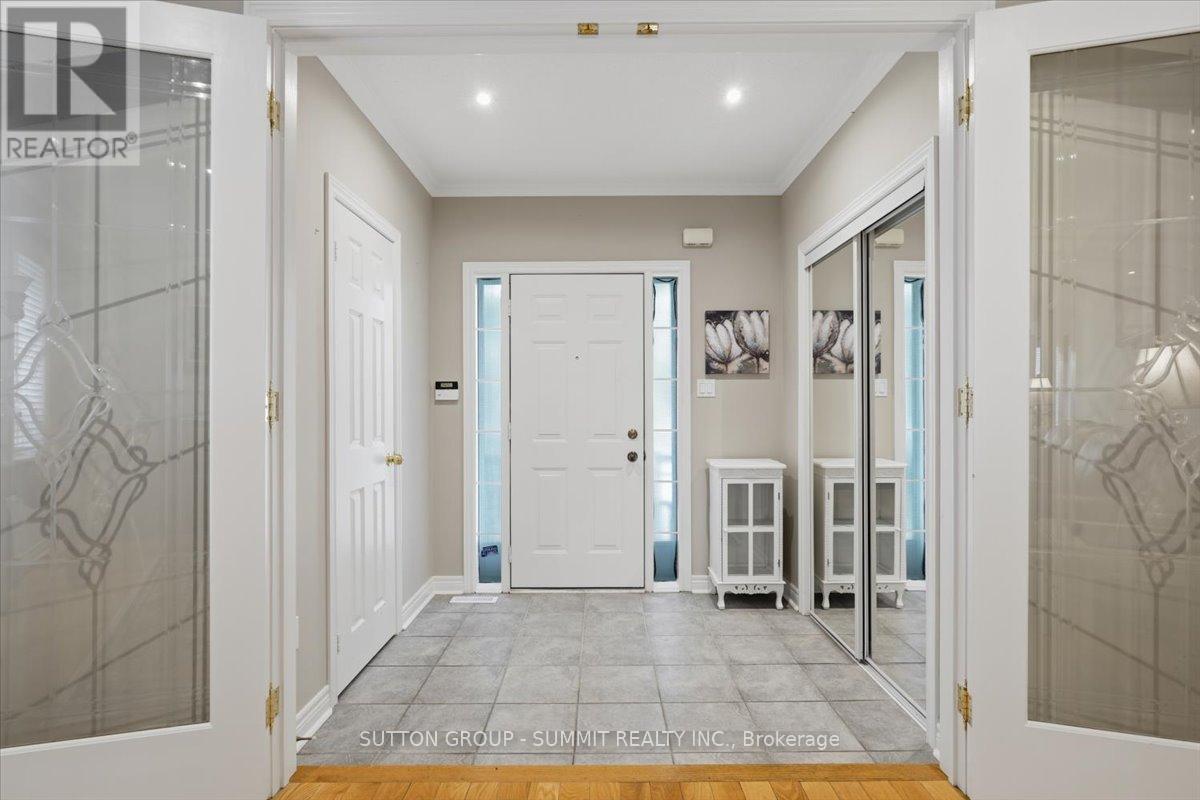 42 Dylan Street, Vaughan, Ontario  L4H 2X5 - Photo 4 - N13473964