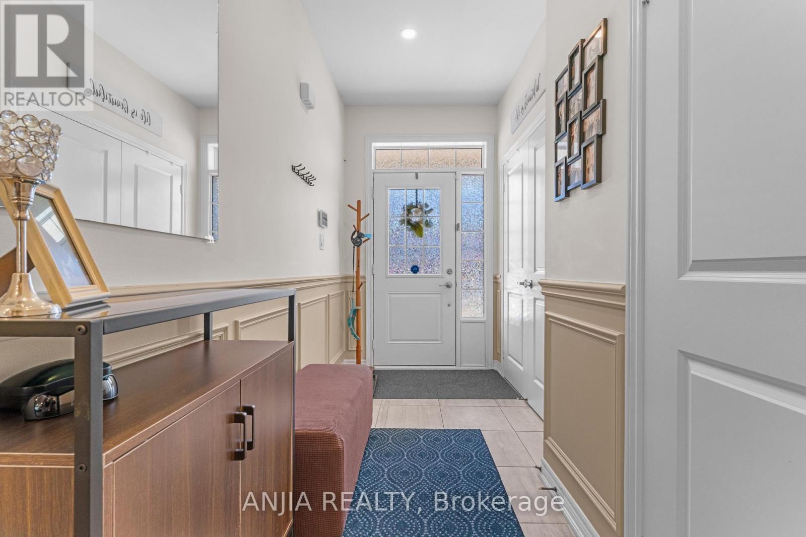 24 Morra Avenue, Caledon, Ontario  L7E 4K5 - Photo 3 - W13473880