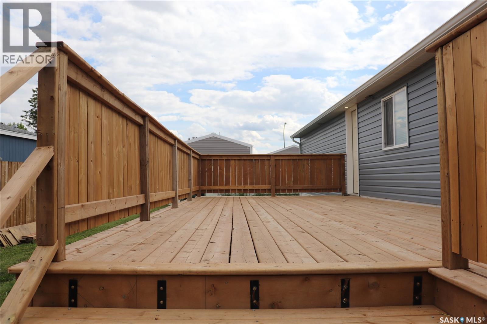 228 Cypress Way, Blucher Rm No. 343, Saskatchewan  S7K 3J9 - Photo 2 - SK040254