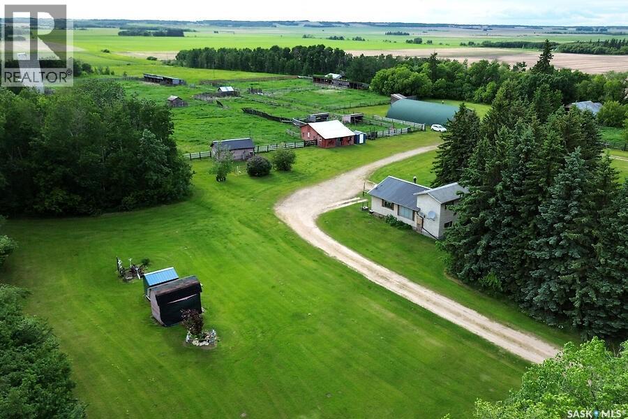 Yellow Creek Farm, Invergordon Rm No. 430, Saskatchewan  S0K 4X0 - Photo 3 - SK039485