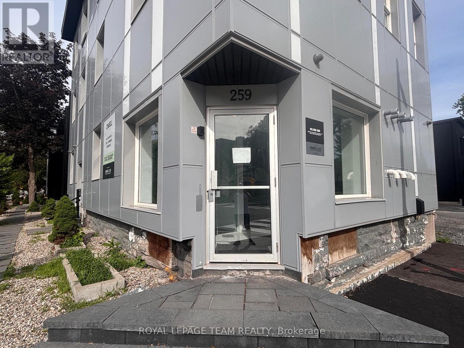 259 York Street, Ottawa, Ontario K1N 5T9 - Photo 2 - X13474140