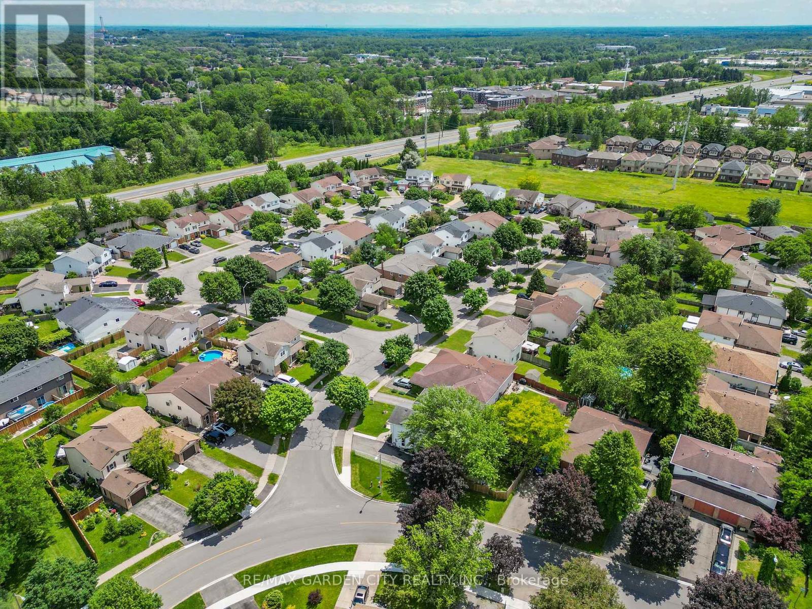 6479 Malibu Drive, Niagara Falls, Ontario  L2H 2W4 - Photo 47 - X13473692
