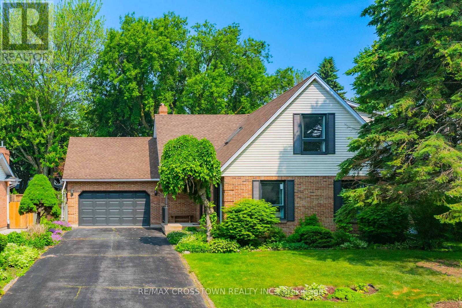 17 Coach Drive, Niagara-On-The-Lake, Ontario  L0S 1J0 - Photo 1 - X13473784