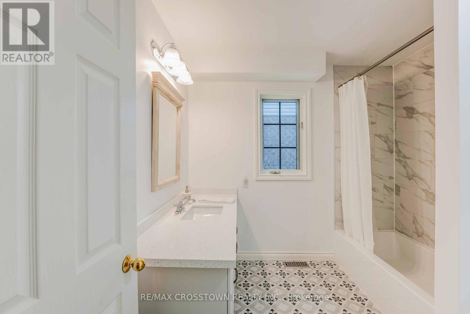 17 Coach Drive, Niagara-On-The-Lake, Ontario  L0S 1J0 - Photo 13 - X13473784